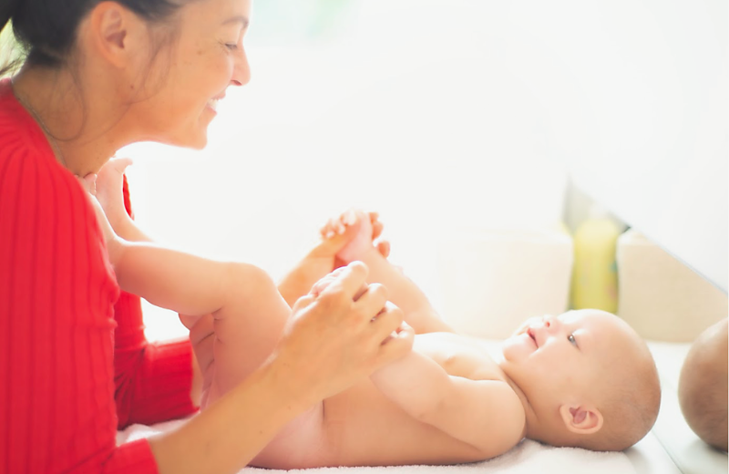 Atelier Massage Bébé chez Hauméa Baby Spa — Parents & bébés · 3 – 12 mois