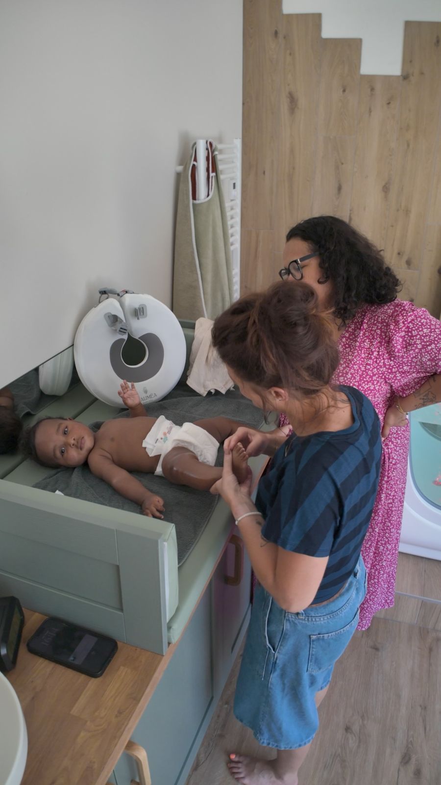 Atelier massage bébé avec Marine — Hauméa Baby Spa Clermont-Ferrand